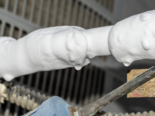 Frozen pipe of central air conditioning cooling system